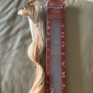 18’ blonde hair extensions